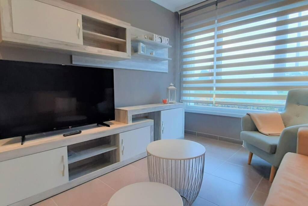 Apartmán Apartamento Playa Foz Con Piscina Y Parking 010 Exteriér fotografie