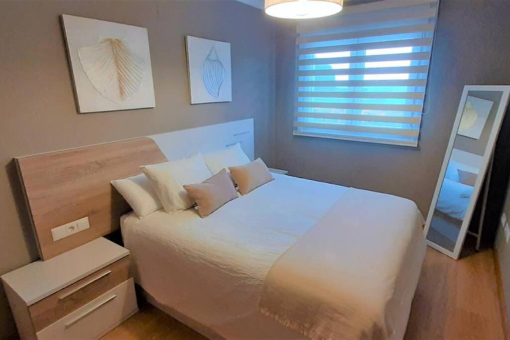 Apartmán Apartamento Playa Foz Con Piscina Y Parking 010 Exteriér fotografie